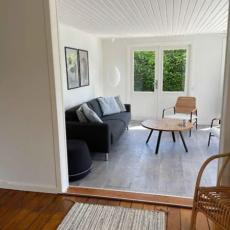 Summer House Near The Sea And Good Experiences Prázdninový dům