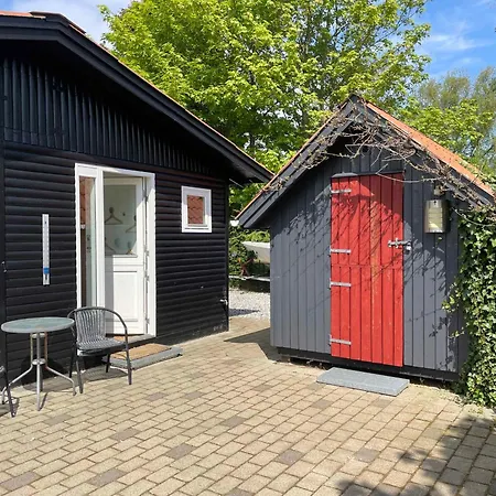 Summer House Near The Sea And Good Experiences *