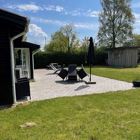 Summer House Near The Sea And Good Experiences Prázdninový dům *