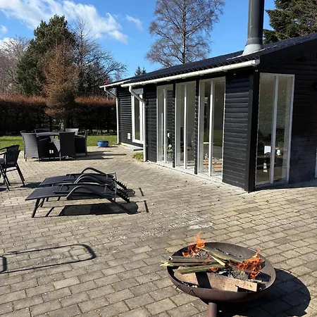 Mooi Zomerhuis Vlakbij Zee En Goede Ervaringen Vakantiehuis